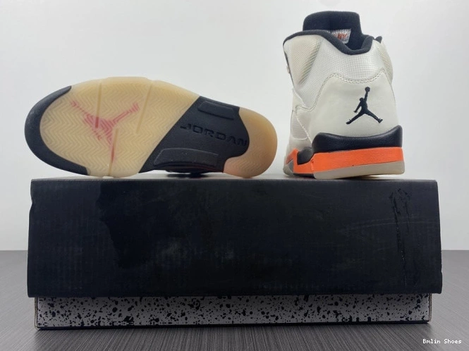 Bmlin Total Jordan Orange 5 DC1060-100 Retro 0719